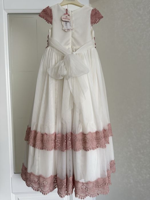 Платье на девочку