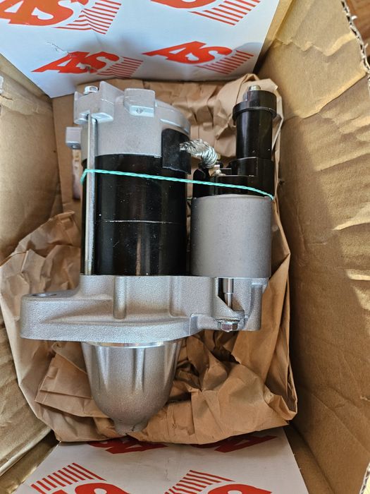 Стартер хонда црв 2 2.0 бензин /Starter honda crv 2 2.0 i benzin