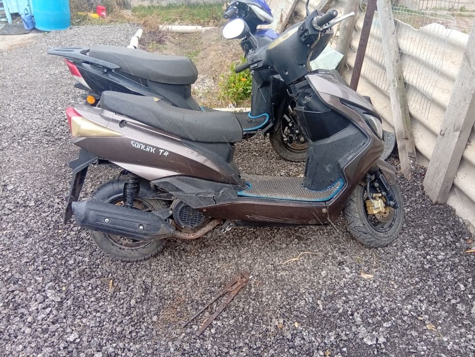 Продам скутер м8