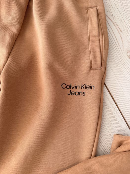 Trenning Calvin Klein copii