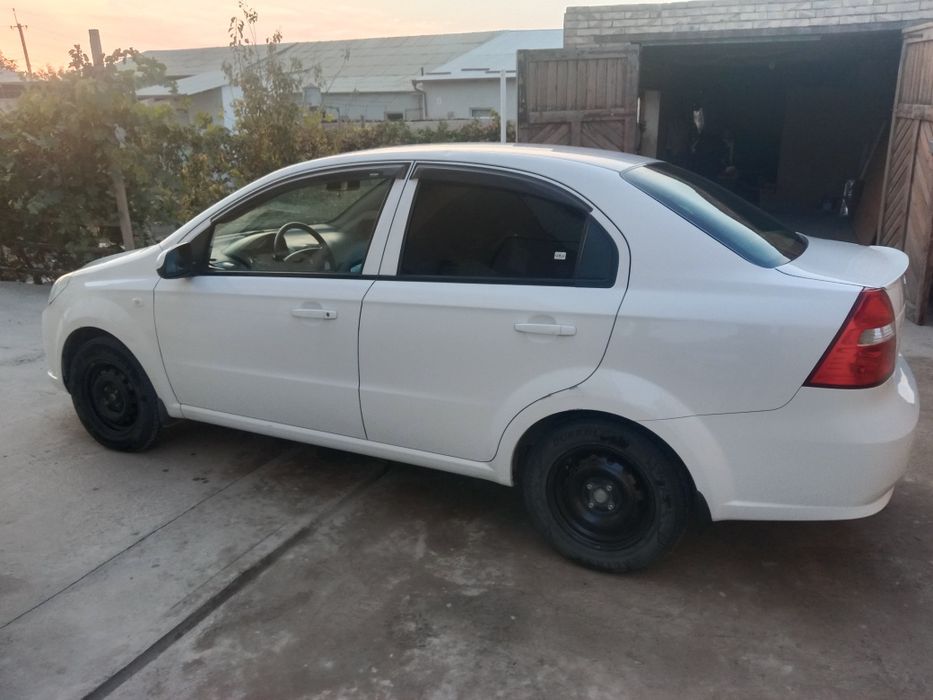 Нексия 3 сатылады