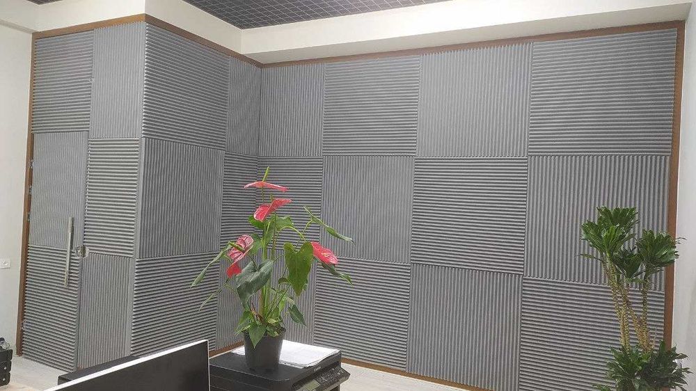 Акустические поролоны  студия кинотеатр эхо шум звук шумоподавления