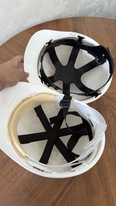 Строительные каски 2 бу Алматы