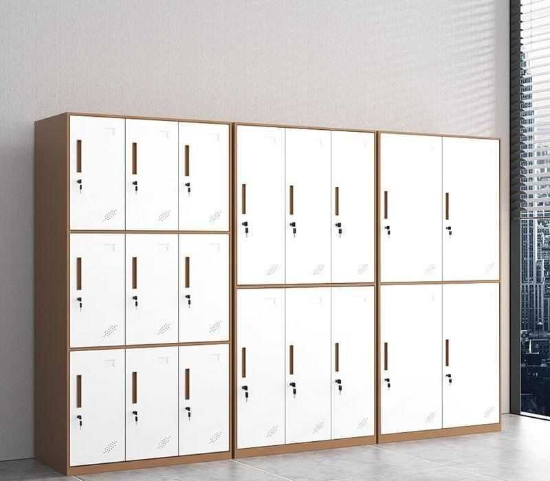 4 eshikli ofis va maktab / Универсальная раздевалка