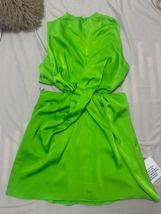 Зелена рокля ASOS