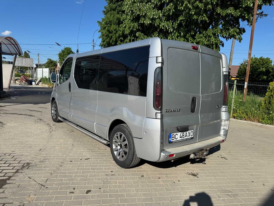 Renault Trafic 2.5 DCI 140