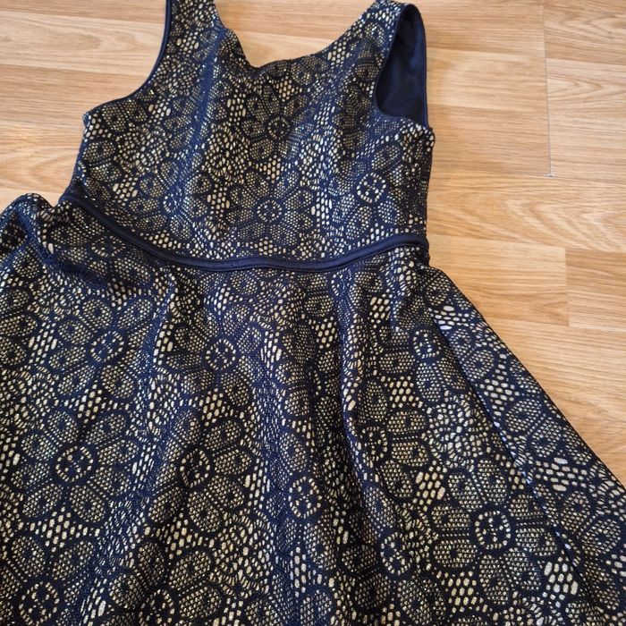 Детски рокли- 2 броя