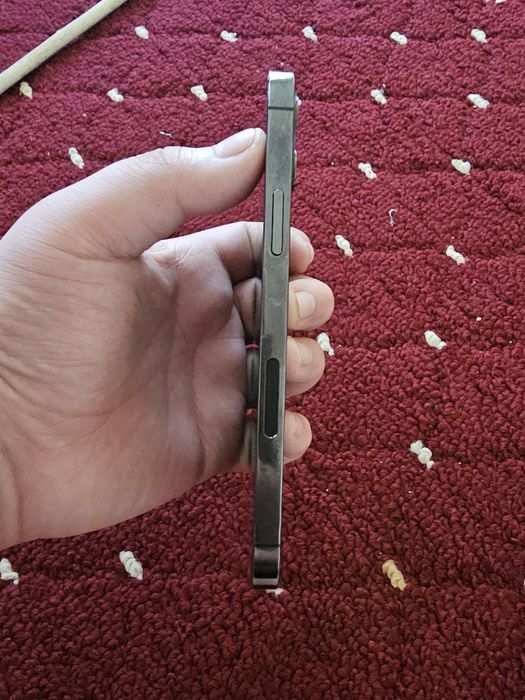iPhone 12 pro idal