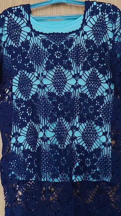 Женская туника ручной вязки