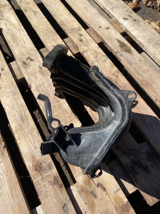 Всмукателен колектор за ситроен/ пежо 1.4 бензин 8 клапана