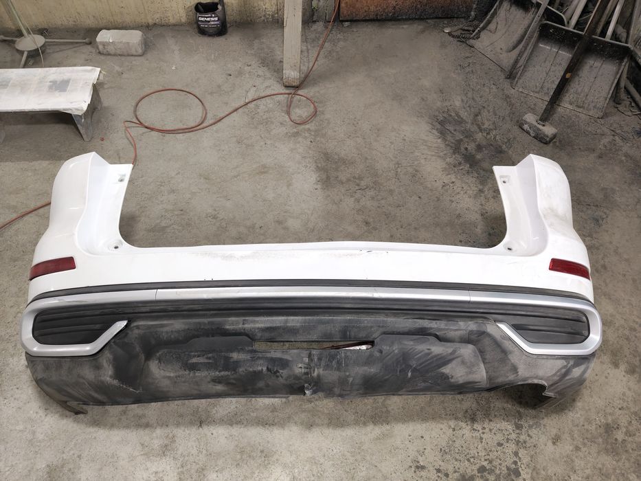 Задний бампер Haval M6, белый