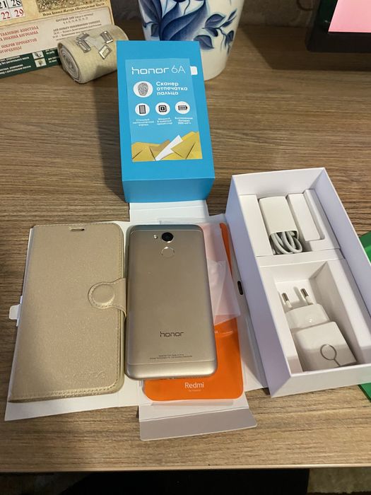 Продам телефон