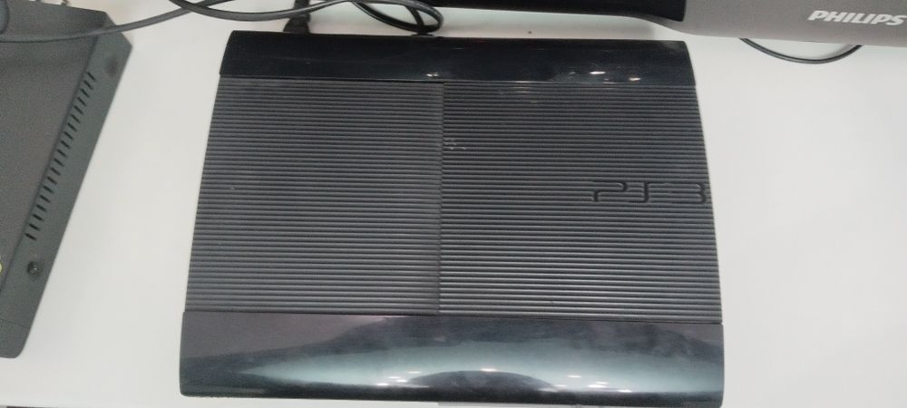Продам б/у PlayStation 3 в рабочем состоянии