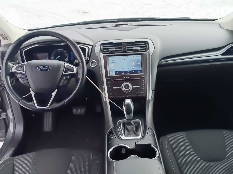 Ford Mondeo Hybrid Kombi