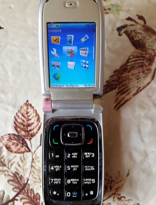 Nokia 6131 раскладушка