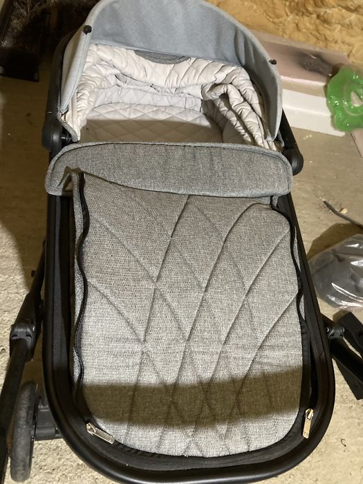 Carucior/Carut copil! Sistem modular 3in1! Cititi cu atentie!