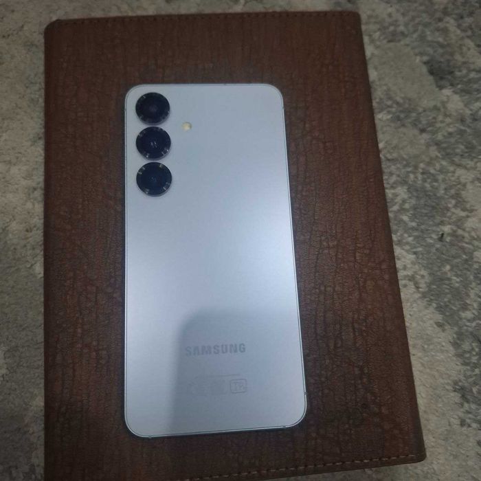 Samsung s25 Samsung s25