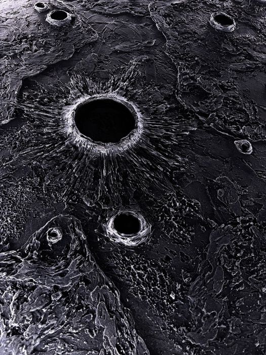 Lampa Luna/semiluna ,piesa de decor unica