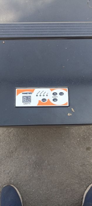 Продам осушитель воздуха б/у