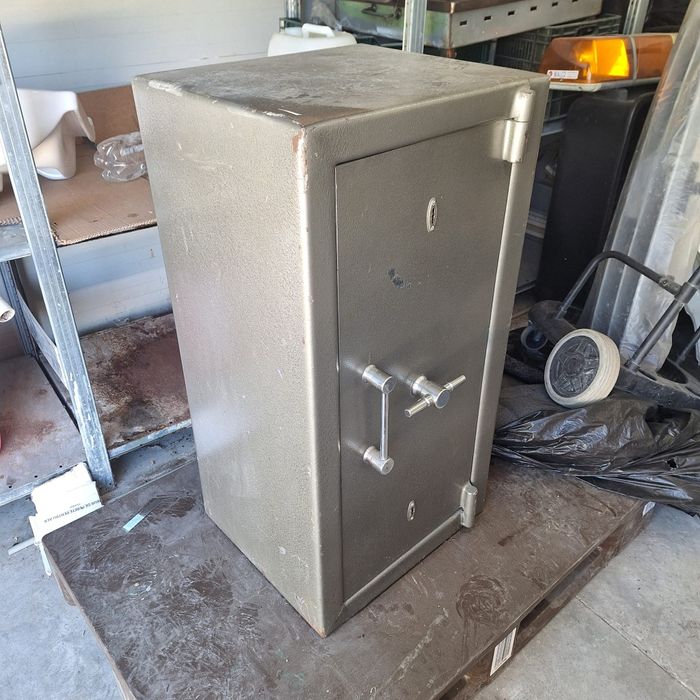 Seif metalic - antifoc