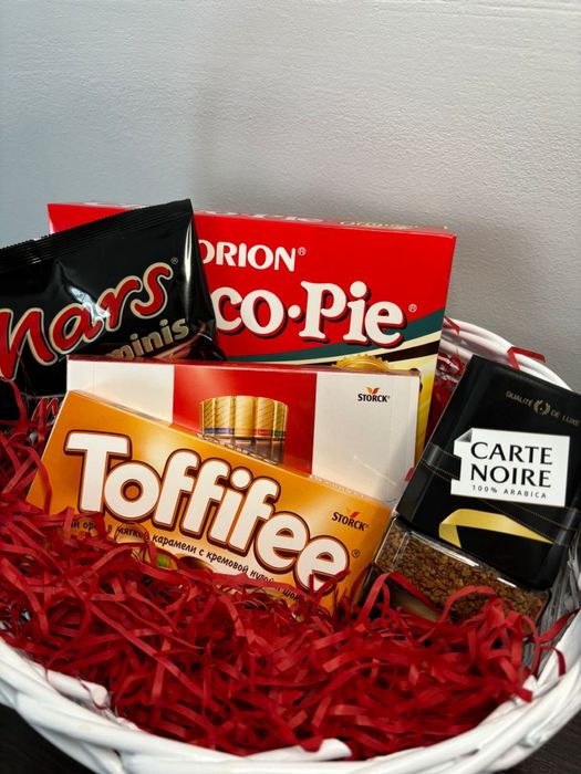 Корзины с наполнением подарки Алматы