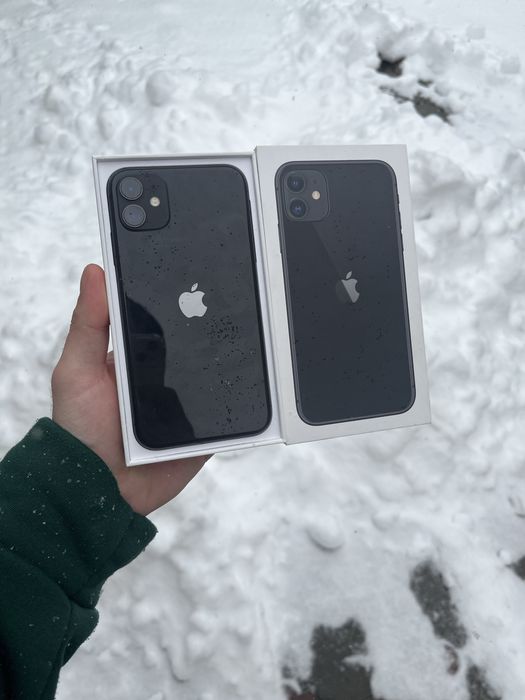 Продам телефон Айфон 11