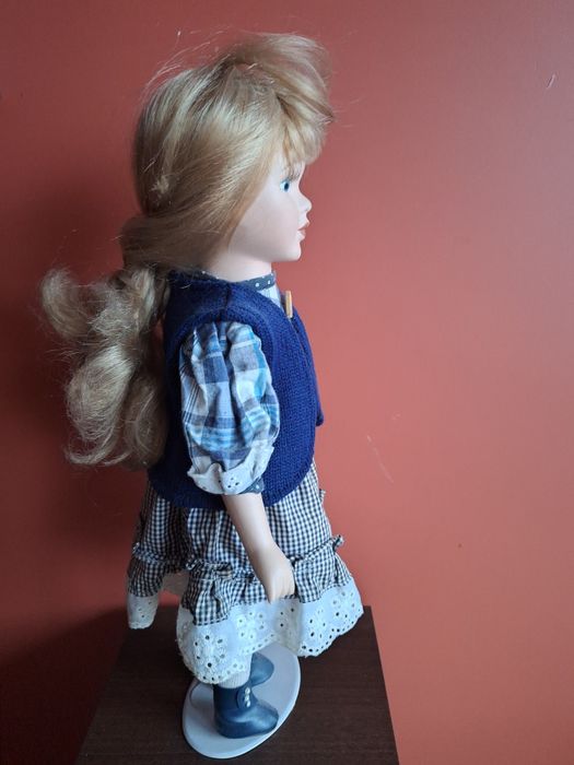 Порцеланова кукла