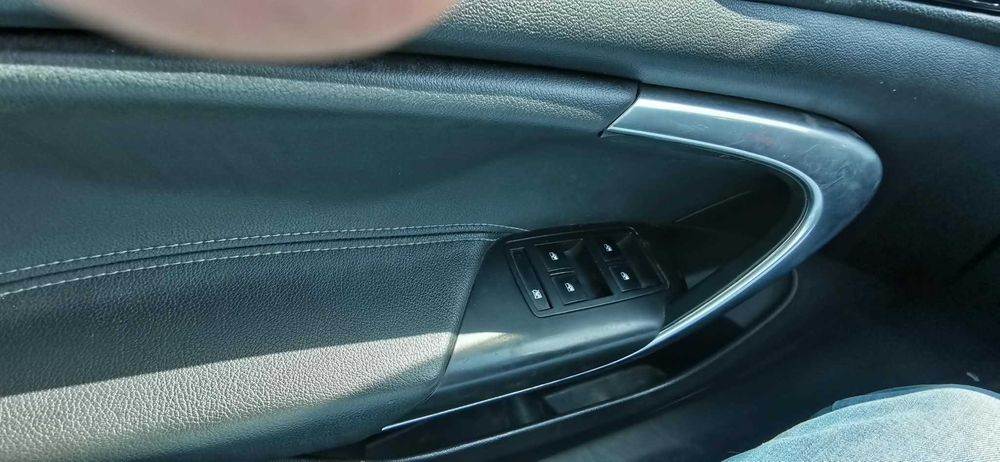 2011 opel insignia 4×4