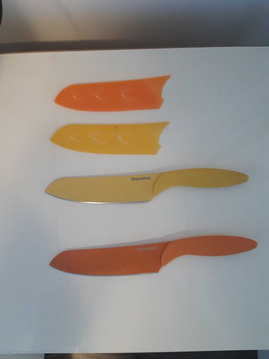 Set 2 cutite bucatarie .