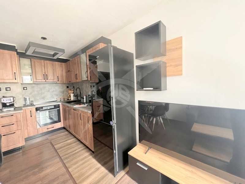 Продава се Двустаен апартамент в Бургас, Изгрев - 90 кв.м за 1556 €/кв.м - Снимка #9