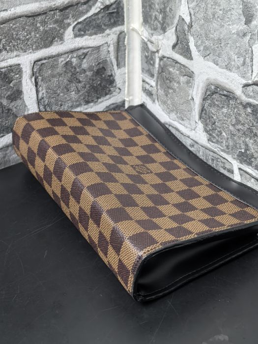 Luis Viton чанта тип плик