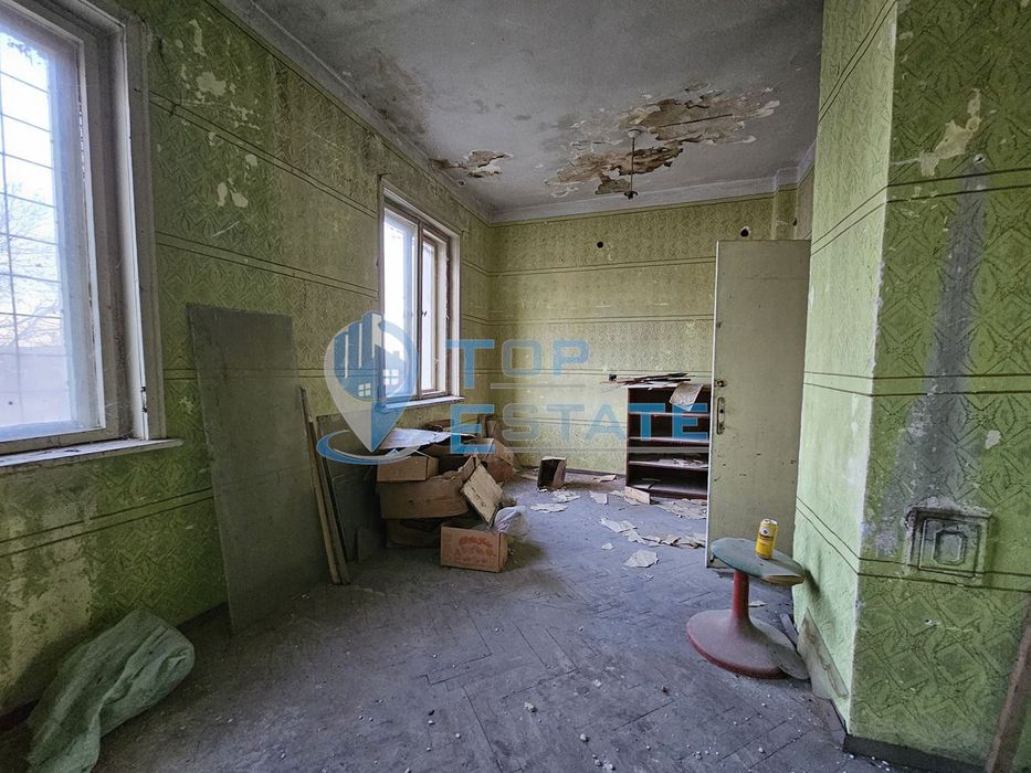 Продава се Хотел в с. Овча могила, Област Велико Търново - 285 кв.м за 204 €/кв.м - Снимка #4