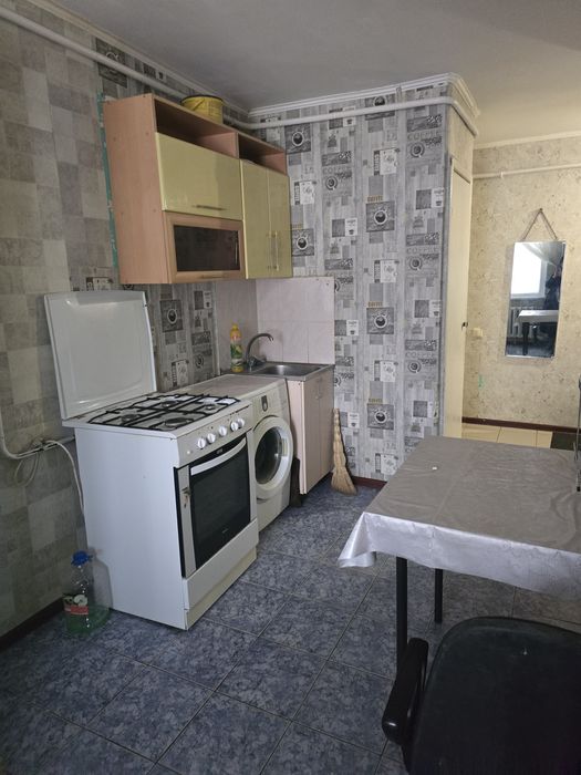 Продам квартиру  2-х комнатную