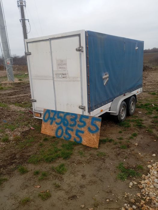 Vand remorca pe 2 axe masa maxima 2.7 tone
