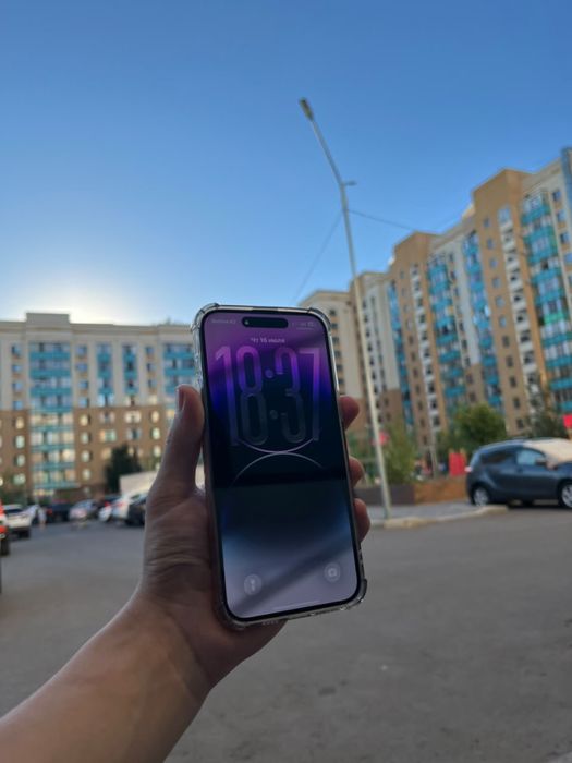 Продам айфон 14 про мах