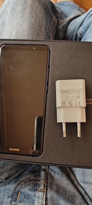 Huawei mate 10 pro impecabil.