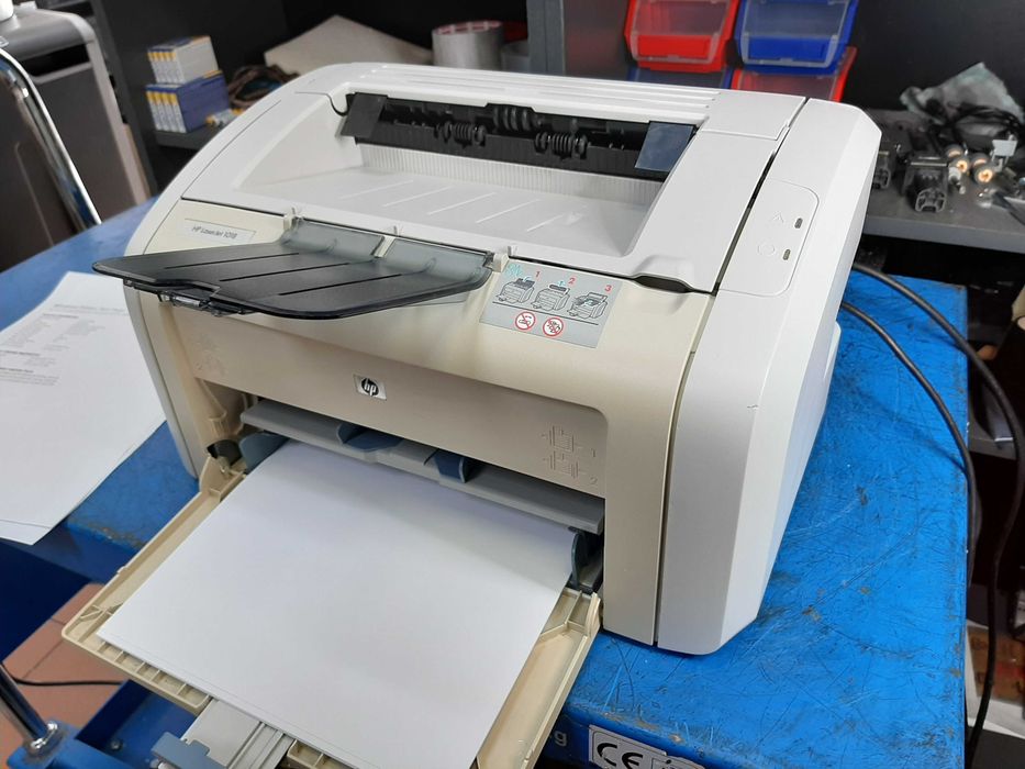 imprimanta laser A4 HP 1018
