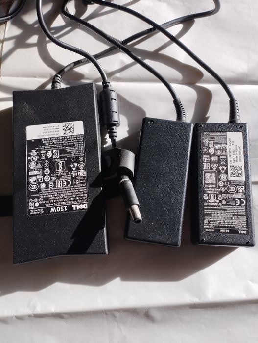 Încărcătoare Dell original,, 19.5v - 3,34 A și 6,7a-130w, USB-C led î