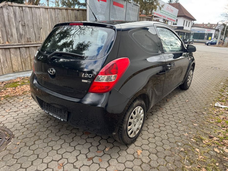 Hyundai i20 an 2011 euro 5 , benzina