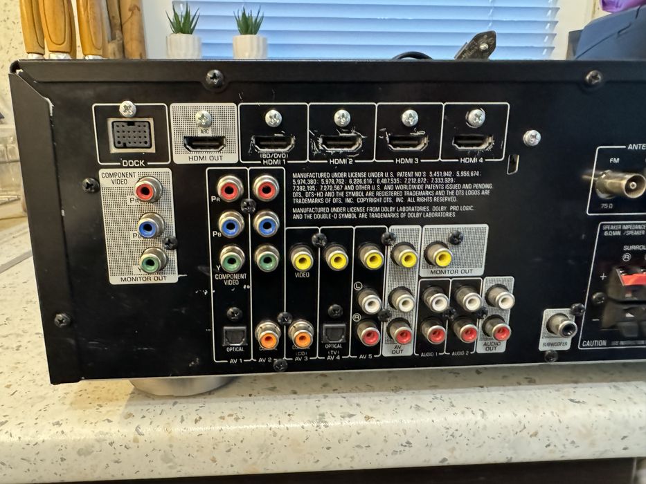 Yamaha RX-V371 resiver