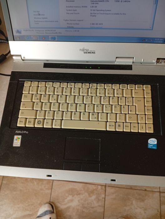 Laptop Fujitsu Siemens Amilo pro V3515V3515