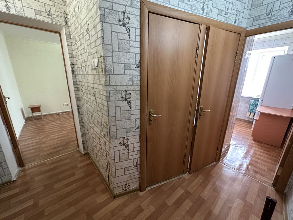 Продам 2 комн Алматинский район центр