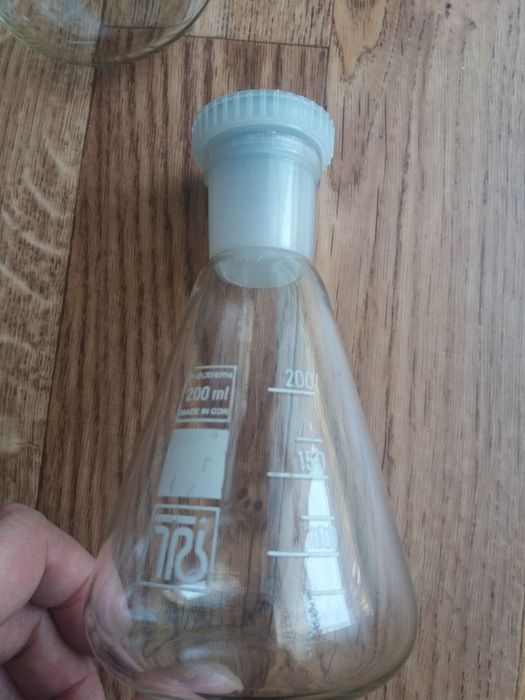 продам  мед  вет .лабар колбочки