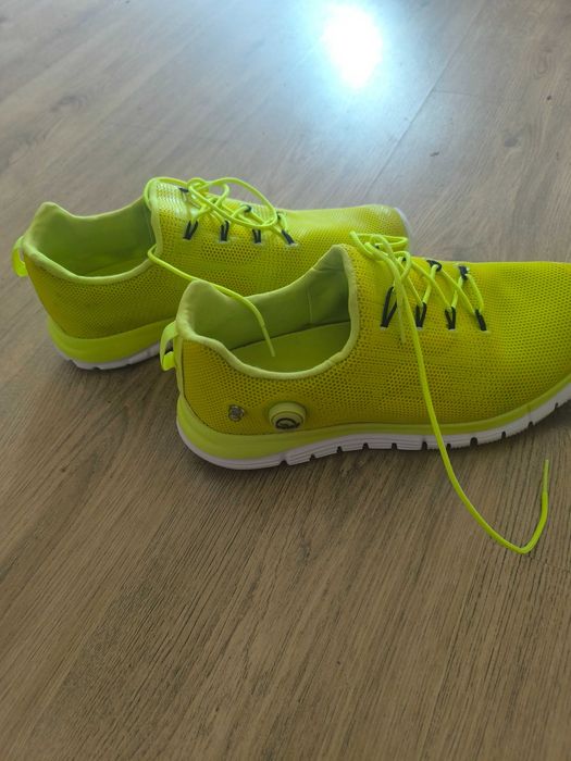 Оригинални маратонки reebok 44 номер