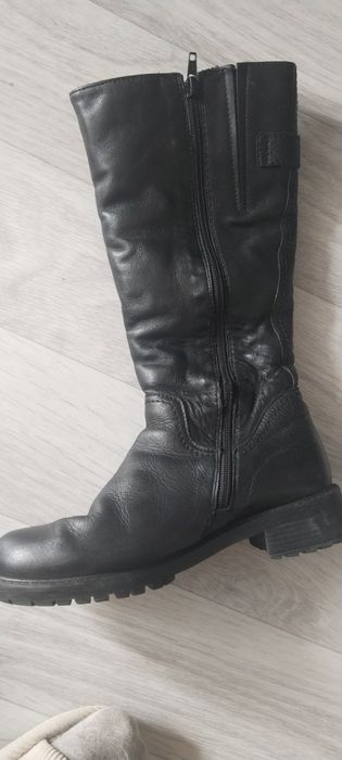 Зимние сапоги женские