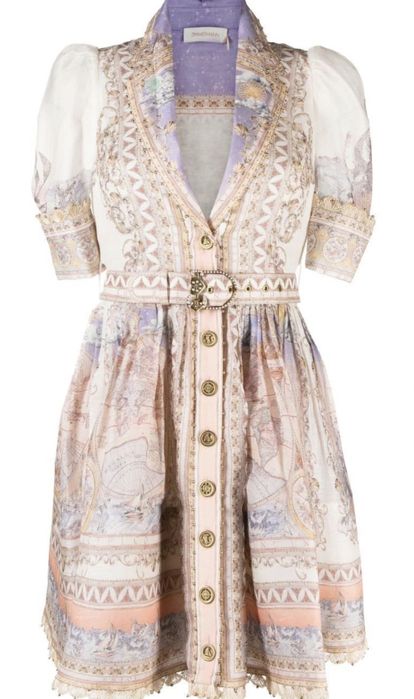 Красивое платье новое