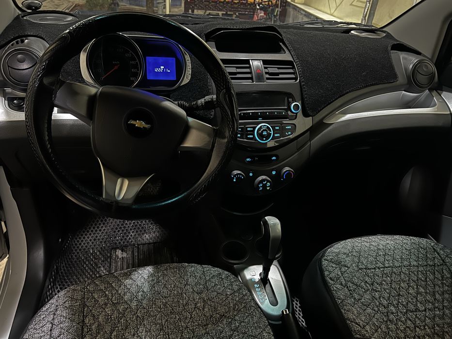 Arenda Spark 4 pozitsa avtomat 2019 yil probeg 122,800 km