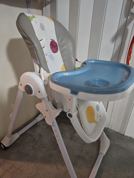 Scaun bebe pe nivele si pozitie de somn