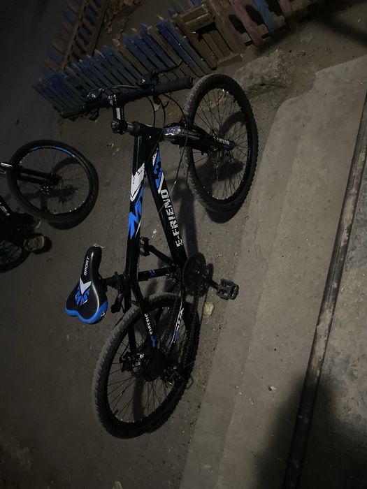 Продам велик в хорошем состояние