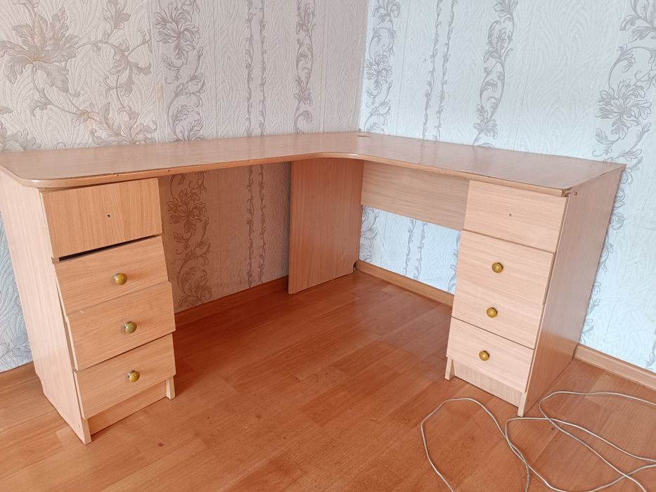 Продам б/у мебель дёшево